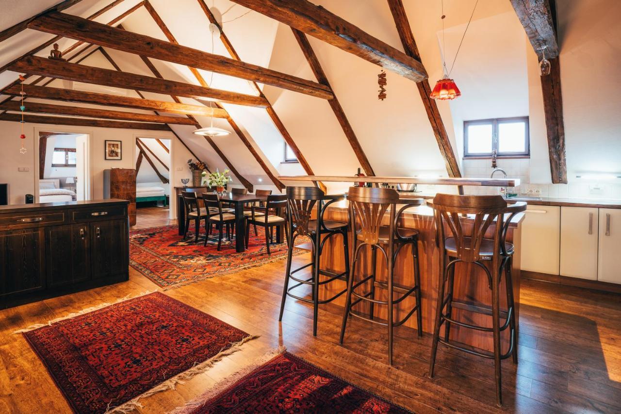 Designer Loft Apartment Cesky Krumlov Bagian luar foto